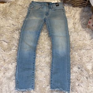NWT  Abercrombie and Fitch jeans